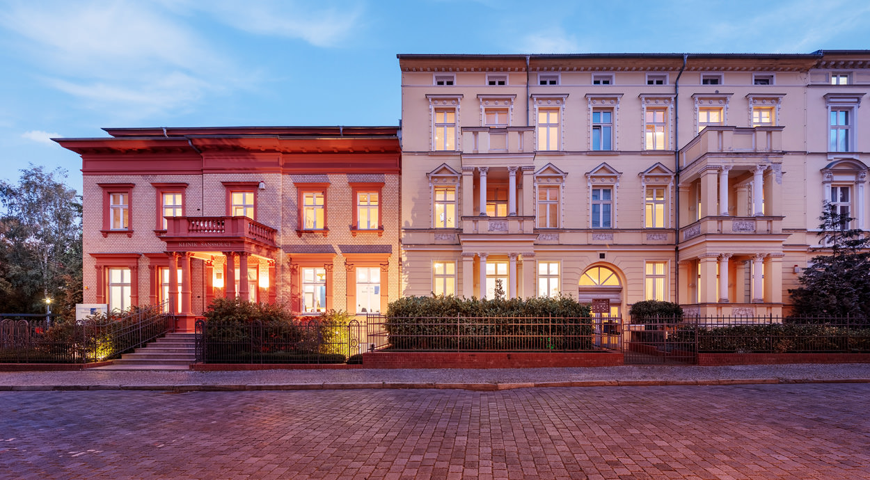 Dr Raslan Orthopäde Berlin Hüftspezielist Kniespezialist Schulterspezialist Klinik Sanssouci 046